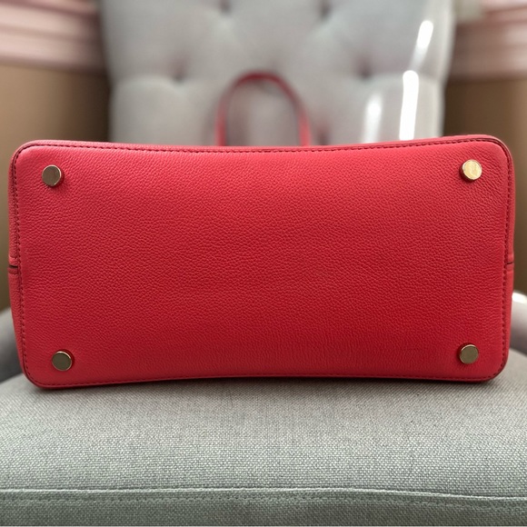 COPY - Kate Spade tote purse - Picture 3 of 9